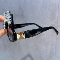 Sonnenbrille Queen Flyanna (3 Farben) -Modebekleidungs Geschäft 2023 Bling Crystal Sunglasses Women Brand Designer Luxury Shades Lunette De Soleil Femme Butterfly Eyewear UV400