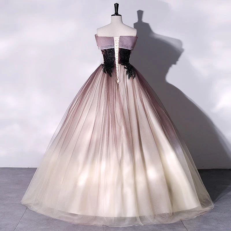 Abendkleid Queen Santhe 4 Abendkleid Queen Santhe – Bild 2