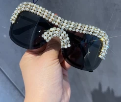 Sunglasses Queen Winnhie (5 Farben) -Modebekleidungs Geschäft 5a12a6027062b85233171f56448272af