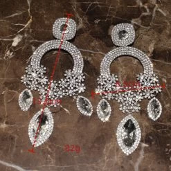 Ohrstecker Queen Novinnea (5 Farben) -Modebekleidungs Geschäft 79Sec382e5477ca40f8bf97a583a2fc0797s