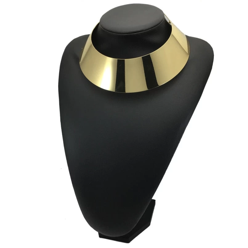 Kropfband Queen Nhyr 4 Kropfband Queen Nhyr – Bild 2