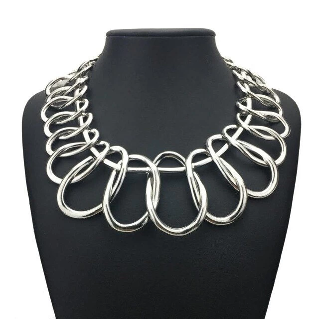 Kropfband Drag Kairo (Golden Oder Silbrig) 4 Kropfband Drag Kairo (Golden Oder Silbrig) – Bild 2