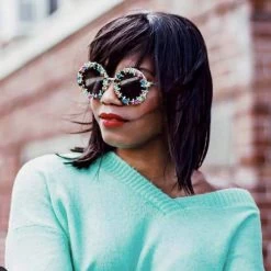 Sonnenbrille Drag Lulu (2 Varianten) 15 Sonnenbrille Drag Lulu (2 Varianten) -Modebekleidungs Geschäft product image 1016695137