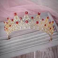 Tiara Queen Georgia -Modebekleidungs Geschäft product image 1298165285 600x 600x 66dee22f 85d2 4f6d ab31 bdd55682b11f