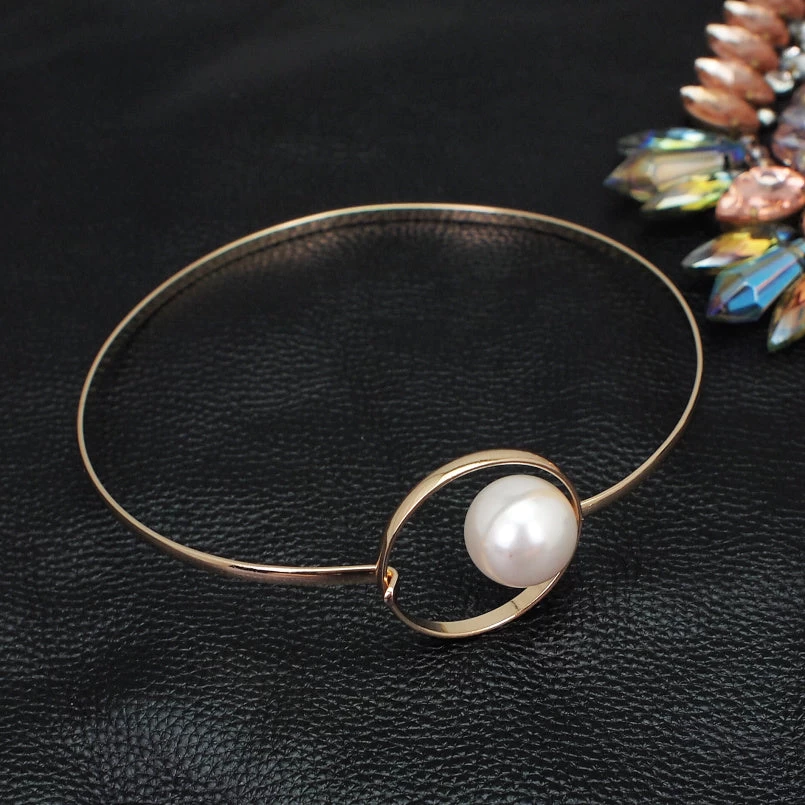 Kropfband Queen Perlyssa (2 Farben) 8 Kropfband Queen Perlyssa (2 Farben) – Bild 6