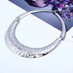 Halskette Queen Pompei (3 Farben) -Modebekleidungs Geschäft product image 1719233548