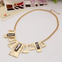 Halskette Queen Ronalda -Modebekleidungs Geschäft product image 1719234407