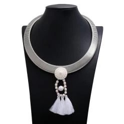 Halskette Queen Renata (8 Farben) -Modebekleidungs Geschäft product image 1719234487