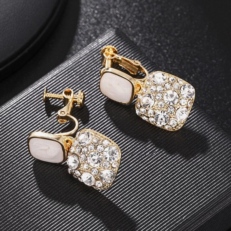 Ohrclips Drag Muriel (2 Farben) 7 Ohrclips Drag Muriel (2 Farben) – Bild 5