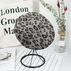 Baskenmütze Drag War (3 Farben) 25 Baskenmütze Drag War (3 Farben) -Modebekleidungs Geschäft product image 1834616168