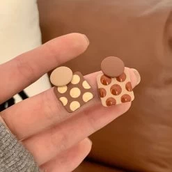 Ohrstecker Queen Lucky (3 Farben) -Modebekleidungs Geschäft v EK3322 1746892537