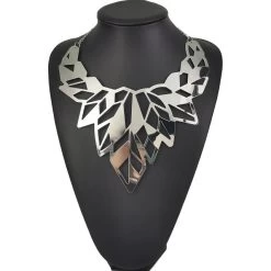 Kropfband Queen Hetarya (2 Farben) -Modebekleidungs Geschäft v Silver Color 945358205