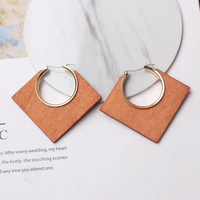 Ohrstecker Queen Lumbois (4 Farben) 7 Ohrstecker Queen Lumbois (4 Farben) – Bild 5