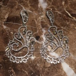 Ohrstecker Queen Rheal (3 Farben) -Modebekleidungs Geschäft v white 1960260872