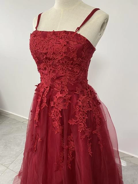 Abendkleid Queen Yanhira (Mehrere Farben) 11 Abendkleid Queen Yanhira (Mehrere Farben) – Bild 9